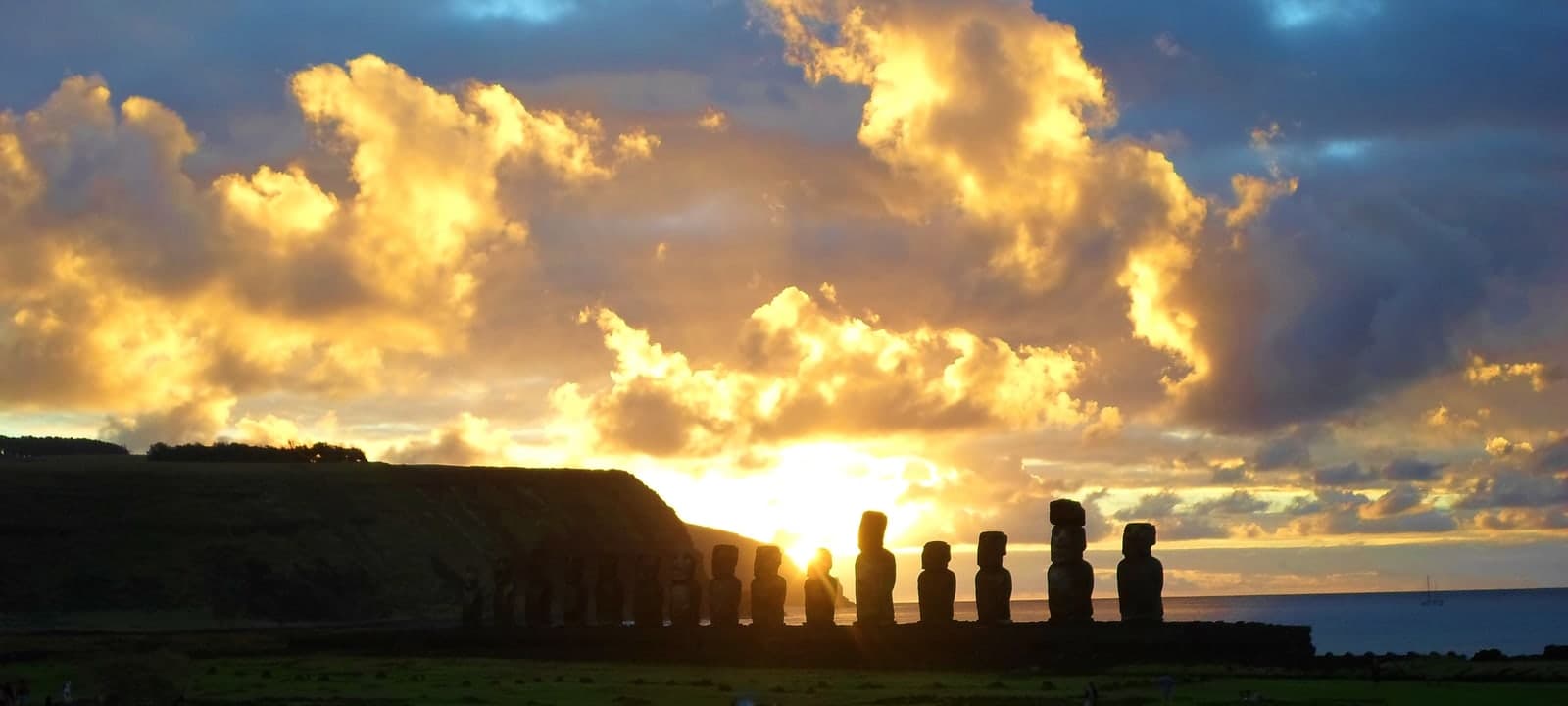 Calm ocean surface in daylight.